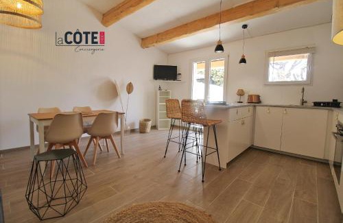 Sausset-les-Pins Apartment | Relax at A Casella with Private Beach and Ocean View