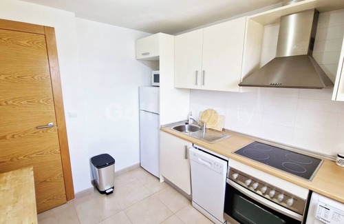 Jeronimo y Avileses y Balsicas de Arriba Apartment | A charming and well-appointed, 2 Bedroom Apartment