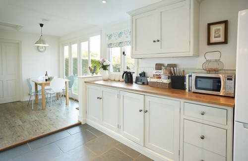 Wittersham Cottage | Perfect Retreat at Tufton Croft: Pet-Friendly & Family Ready