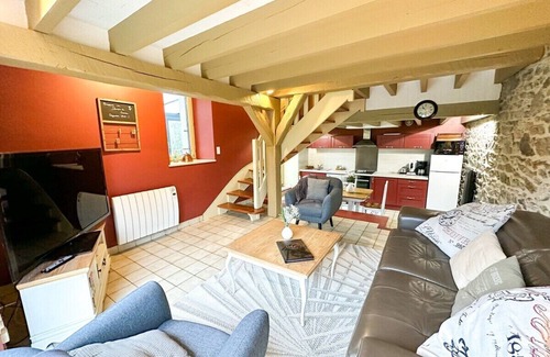 Yffiniac Cottage | Idyllic Farm Retreat Steps from the Ocean with Pool & Spa