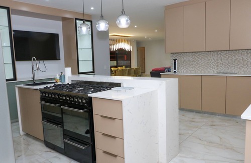 Greater Johannesburg Metropolitan Area Villa | Bright Contemporary Retreat with Private Pool and Family Perks