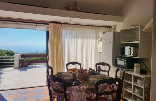 Canale-di-Verde Villa | A Chiosura villa by the sea