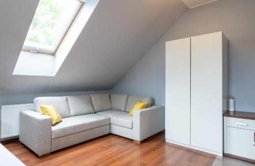Chrzanow Apartment | Cozy Apartment Between Kraków and Oświęcim - Family-Friendly