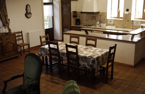 Talizat Cottage | Your Ideal Gite: Family-friendly Retreat in Cantalien Style