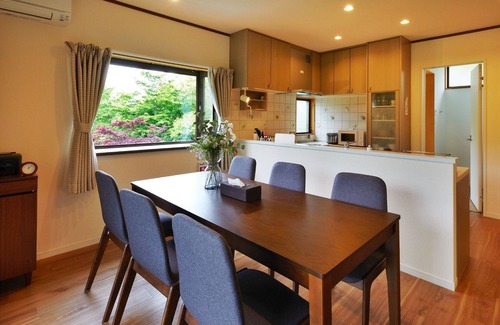Yamanakako House | Comfortable Rooms for Friends and Family in Yamanashi
