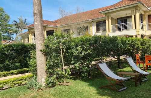 Bugolobi Apartment | Relaxing Retreat in Kampala with Family-Friendly Amenities
