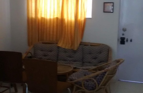 Vadodara House | Cozy Independent Air-Conditioned Bungalow with Breakfast