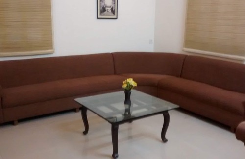 Vadodara House | Cozy Independent Air-Conditioned Bungalow with Breakfast