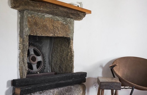 Ile d'Yeu House | Unique Oceanfront Experience in a Converted Windmill