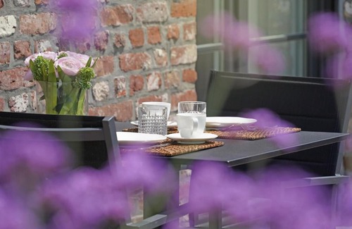 Frasnes-lez-Buissenal Bed & Breakfast | Discover A Coque'Line: Family-Friendly with Top Reviews