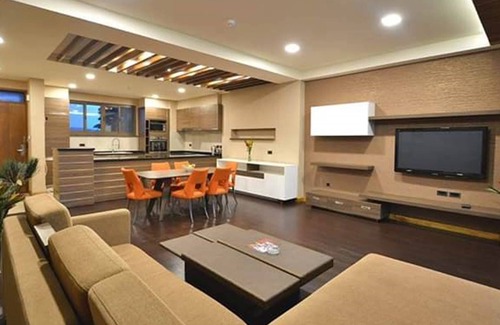 Kireka Apartment | Cozy Fully Furnished Apartment with Pool in Kampala