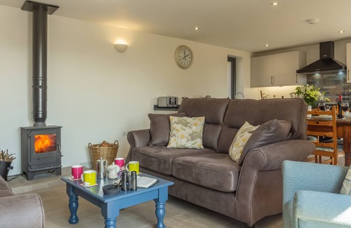 Orton Apartment | Inviting Home for Up to Six with Pet-Friendly Amenities