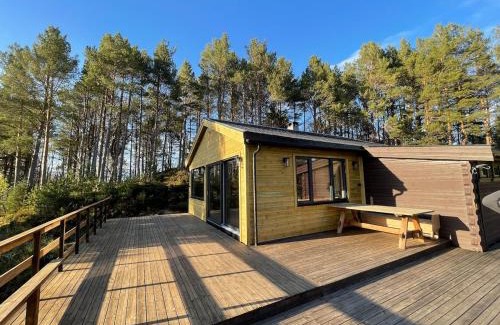 Averoy House | Idyllic Cabin Surrounded by Nature – Guest Rated 9/10