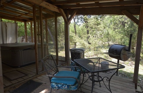 Wimberley Cabin | Exceptional Retreat at A Country Place - The Outhouse