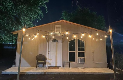 San Antonio Apartment | Cozy Corner: Guest Rated 10/10 & Child Friendly Stay