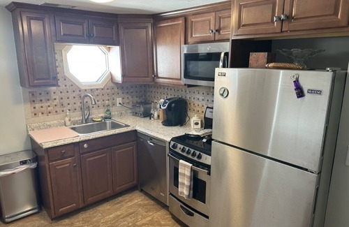 Ocean Bluff-Brant Rock Apartment | Cozy Retreat Steps from Fieldstone Beach with Ocean Views