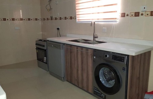 Accra House | Embrace a Cozy Private Getaway for Families
