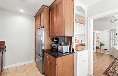 Winter Park Cottage | Discover a Curated Stay in the Historic College Quarter