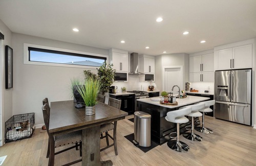 Waukee House | A Daybreak Stay