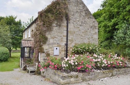 Scawton Cottage | Charming Cottage with Open Fire and Abbey Views, Pet Friendly