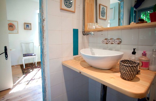 Ein Karem Apartment | Unforgettable Getaway in Jerusalem - Guest Rated 10/10