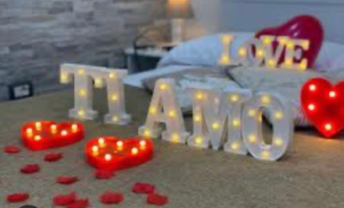 Formia House | Ideally Located Getaway with Kitchen & Hot Tub Amenities