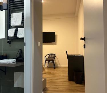 Caltagirone House | Discover A Due Passi Dalla Scalinata Rooms with Hot Tub Access
