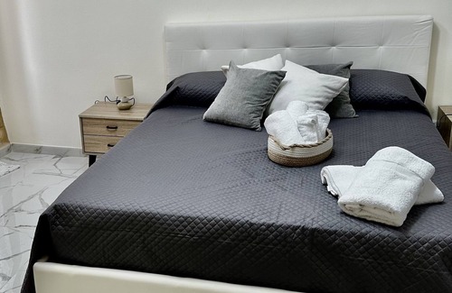 Agrigento Apartment | Explore Agrigento: Cozy Casa Vacanze in Historic Center