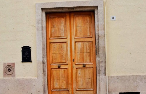 Gravina in Puglia Apartment | Convenient Getaway Near the Bridge - Pet Friendly Apartment