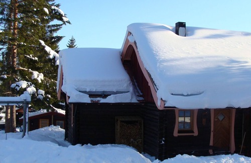 Solleron Cabin | Enchanting Log House Near Gesundaberget & Santa Claus Village