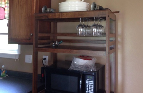 Hodgenville House | A Family- Friendly Rental Located To Many Tourist Attractions!