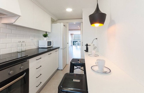 Grau i Platja Apartment | Steps to the Beach: Family-Friendly Condo with Ocean Views