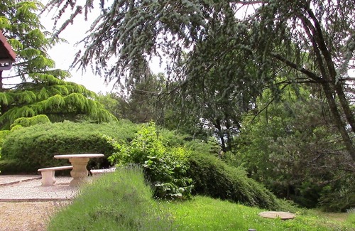 Genis House | Perfect Family Retreat in a 3-Bedroom Périgourdine Home