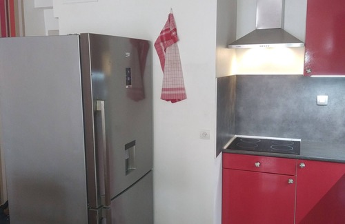 Saint-Hippolyte House | Relaxing Oceanview Getaway: Renovated Home Near Beach