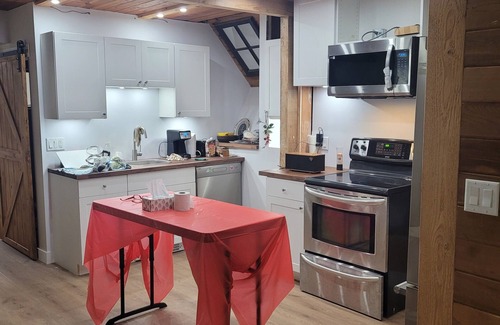 Yale Cabin | Discover an A-Frame Cabin in Historic Yale by the Fraser