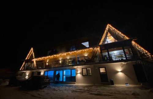 Sisesti House | Discover A Frame Pietrele Șoimului: Guest Rated 9.8/10