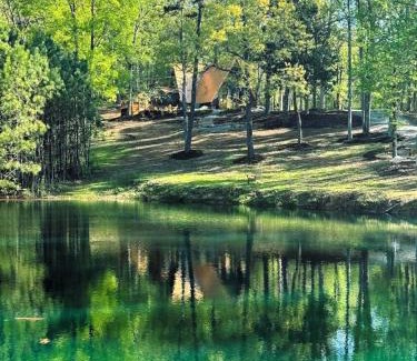 Rosa House | Pine Tree A-Frame Retreat: Family & Pet-Friendly Escape