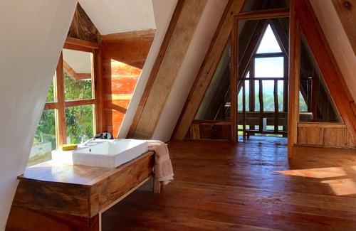 Mambajao House | Cozy A-Frame Volcano House with Spa & Pet-Friendly Amenities
