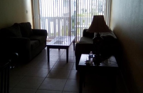 Bahamas Terrace Apartment | Gated One-Bedroom Apartment Near Beach with Pool Access