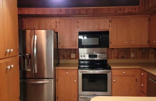 Jonas Cabin | Discover a Hidden Gem in the Woods for Families