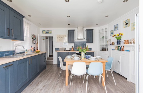 Deal House | Pet-Friendly Seaside Retreat with Ocean View in Deal