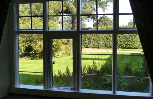 Acrefair House | Grade II* Country House with Spa & Pet-Friendly Retreat
