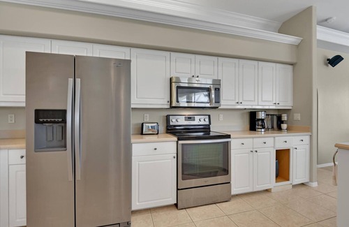 Pelican House | A great waterfront escape with amazing views and features!