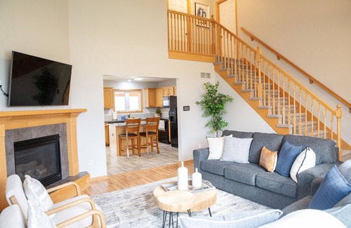 Grimes House | Family Retreat Near Des Moines with Pool & Hot Tub