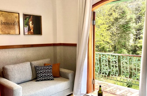 Jardim Andira Apartment | A Happy Loft with Nature and Great Location