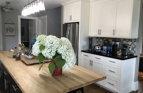 Utterson Cottage | Discover Island Views and Sandy Shores at Our Hidden Gem