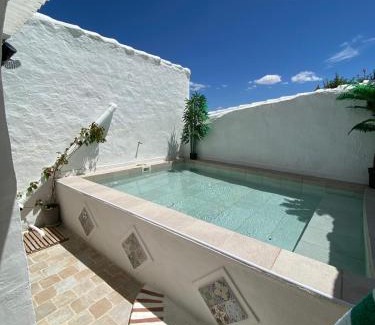 Estepa House | Discover a Hidden Gem in Estepa with Dip Pool & WiFi