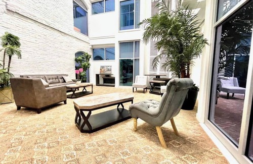 Old Market Apartment | Historic Loft with Howard Street Views in Old Market