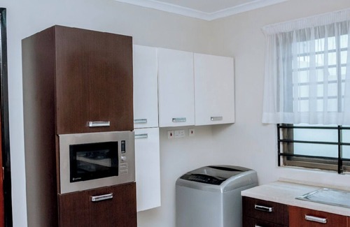 Teshie House | Your Ideal Home Away From Home with Family-Friendly Amenities