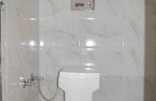 New Delhi House | Comfortable Getaway: Your Home Away from Home